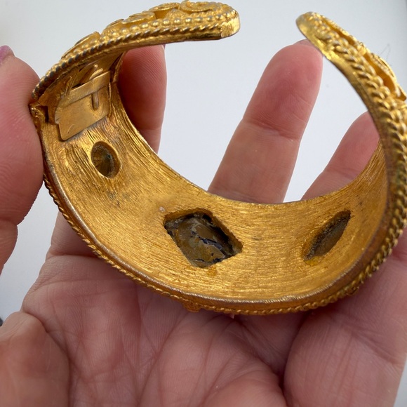 Vintage Maresco Jeweled Chain Necklace and unsigned Matching Cuff - Picture 15 of 15